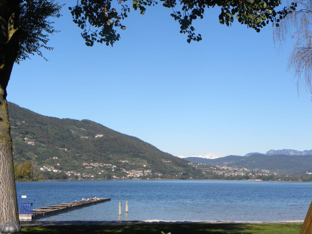 Ferienwohnung Casa De Val Calceranica al Lago Exterior foto